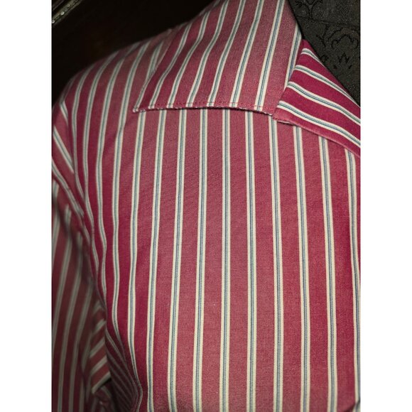 Chicos No-Iron Red & White Stripe Button-Down Shirt Size 2 Large - Picture 2 of 5